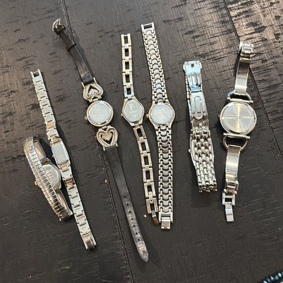Bundle of 7 Elegant Silver and Gold Watch Collection Watches Need Battery​​​ main image 10